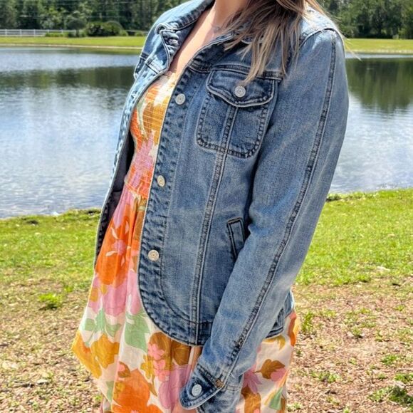 Hand Embroidered Lizzie McGuire Denim Jacket Size Small - Picture 2 of 9